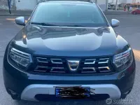 Usata Dacia Duster Prestige 101 CV (74 kW) 2021 Grigio SUV