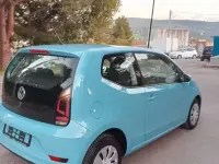 Usata VW up! Move 68 CV (50 kW) 2017 Blu Utilitaria