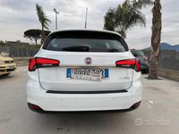 Usata Fiat Tipo 120 CV (88 kW) 2017 Bianco Station wagon
