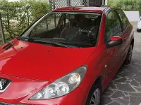 Usata Peugeot 206 60 CV (44 kW) 2010 Rosso Berlina