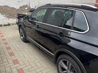 Usata VW Tiguan R-line 150 CV (110 kW) 2018 Nero SUV