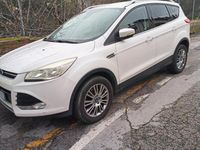 Usata Ford Kuga 140 CV (102 kW) 2014 Bianco SUV
