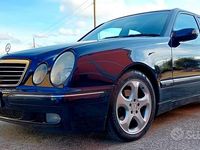 Usata Mercedes E270 2001 Blu Berlina