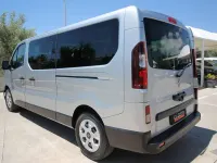 Usata Renault Trafic 150 CV (110 kW) 2024 Argento Monovolume