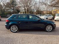Usata Audi A3 Business 150 CV (110 kW) 2019 Blu Berlina
