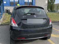 Usata Lancia Ypsilon 69 CV (50 kW) 2017 Blu Utilitaria