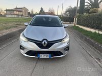 Usata Renault Clio V Intens 85 CV (62 kW) 2020 Grigio Berlina