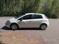 Usata Fiat Punto Evo 65 CV (47 kW) 2016 Bianco Utilitaria