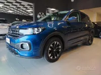 Usata VW T-Cross Sport 110 CV (80 kW) 2023 Blu SUV