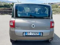Usata Fiat Multipla 103 CV (75 kW) 2009 Grigio Monovolume