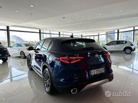 Usata Alfa Romeo Stelvio Super 179 CV (131 kW) 2019 Blu SUV