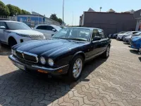Usata Jaguar XJ Executive 284 CV (208 kW) 1998 Blu Berlina