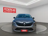 Usata Renault Clio V Evolution 101 CV (74 kW) 2024 Grigio Berlina