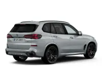 Nuova BMW X5 M Sport 489 CV (359 kW) 2026 Brooklyn grey metallic SUV