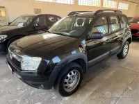 Usata Dacia Duster Lauréate 105 CV (77 kW) 2012 Nero SUV
