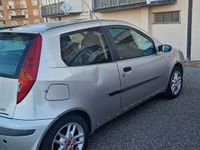 Usata Fiat Punto 80 CV (58 kW) 2003 Utilitaria