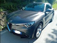 Usata Alfa Romeo Stelvio Super 180 CV (132 kW) 2018 Grigio SUV