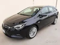 Usata Opel Astra Innovation 136 CV (100 kW) 2017 Nero Station wagon