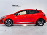 Usata Renault Clio Techno 101 CV (74 kW) 2025 Rosso passion metallizzato Utilitaria
