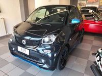 Usata Smart ForTwo Electric Drive Brabus 41 kW (56 CV) 2019 Nero Cabrio