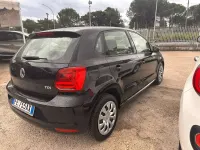 Käytetty VW Polo Comfortline 75 HP (55 kW) 2016 Musta Sedan