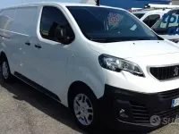 Usata Peugeot Traveller 2021 Bianco Monovolume