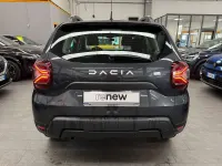 Usata Dacia Duster Expression 101 CV (74 kW) 2023 Grigio scuro SUV