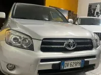 Usado Toyota RAV4 Luxury 177 CV (130 kW) 2009 Plateado SUV