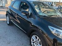 Usata Renault Captur 90 CV (66 kW) 2014 Nero SUV