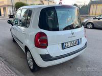 Usata Renault Modus 75 CV (55 kW) 2012 Bianco Monovolume