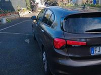 Usata Fiat Tipo 120 CV (88 kW) 2017 Marrone Berlina