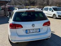 Usata VW Passat 170 CV (125 kW) 2012 Bianco Station wagon