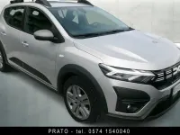 Usata Dacia Sandero Expression 101 CV (74 kW) 2023 Grigio Berlina