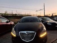 Usata Lancia Delta Gold 120 CV (88 kW) 2012 Utilitaria