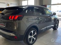 Usata Peugeot 3008 Allure 131 CV (96 kW) 2018 Grigio SUV