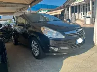 Usata Opel Corsa 75 CV (55 kW) 2009 Nero Utilitaria