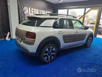 Usata Citroën C4 Cactus 99 CV (72 kW) 2015 Bianco Utilitaria