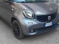 Usata Smart ForFour Passion 70 CV (51 kW) 2015 Grigio Utilitaria