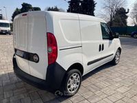 Usata Fiat Doblò Easy 120 CV (88 kW) 2020 Bianco Monovolume