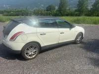 Usata Lancia 2000 165 CV (121 kW) 2011 Bianco Berlina