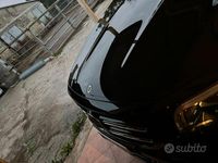 Usata Mercedes GLB200 150 CV (110 kW) 2022 Nero SUV