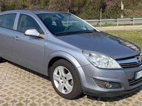 Usata Opel Astra Enjoy 90 CV (66 kW) 2010 Argento Berlina