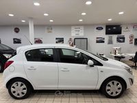 Usata Opel Corsa Cosmo 86 CV (63 kW) 2011 Bianco Berlina