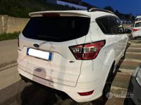 Usado Ford Kuga ST 179 CV (131 kW) 2018 Blanco SUV