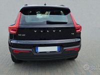 Usata Volvo XC40 Business Edition 156 CV (114 kW) 2022 Nero metallizzato SUV