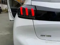 Usata Peugeot 208 101 CV (74 kW) 2020 Bianco Utilitaria