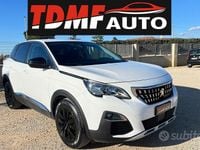 Usata Peugeot 3008 131 CV (96 kW) 2019 Bianco SUV