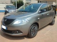 Usata Lancia Ypsilon S 69 CV (50 kW) 2024 Grigio Utilitaria