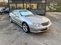 Usata Mercedes SL500 306 CV (225 kW) 2002 Grigio Cabrio