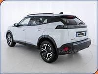 Usata Peugeot 2008 Allure 102 CV (75 kW) 2024 Bianco SUV